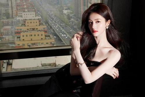 白鹿爆料视频在线观看,揭秘幕后真相,带你走进事件核心 第1张 白鹿爆料视频在线观看,揭秘幕后真相,带你走进事件核心 第1张